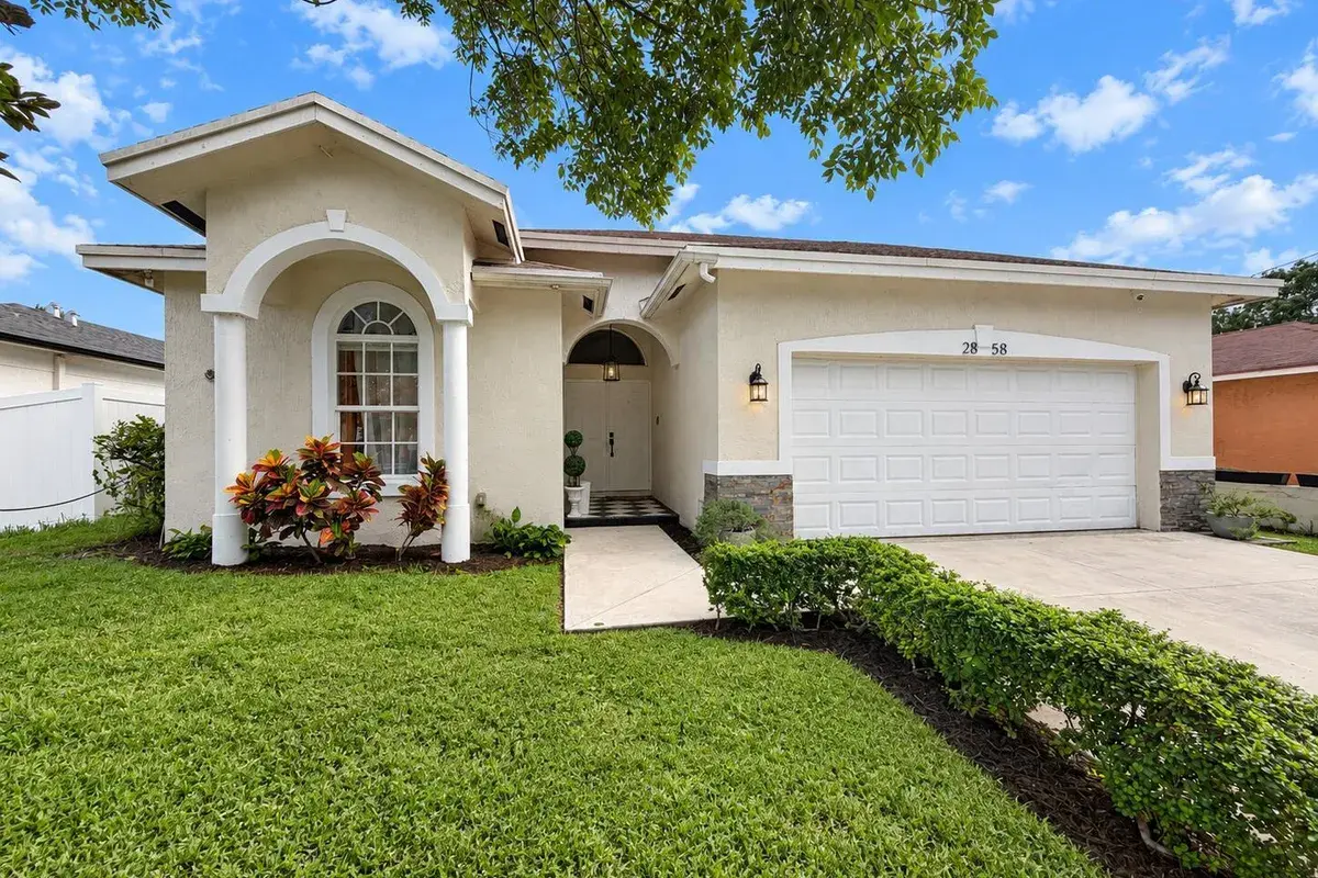 2858 NW 9TH Street, Fort Lauderdale FL 33311