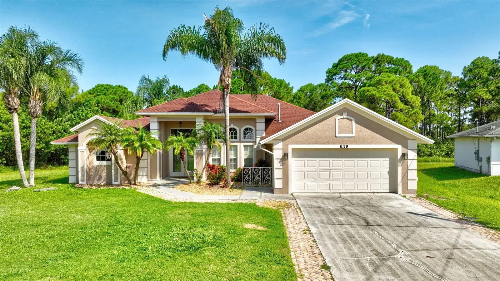 6119 NW Gause Avenue, Port St. Lucie FL 34986