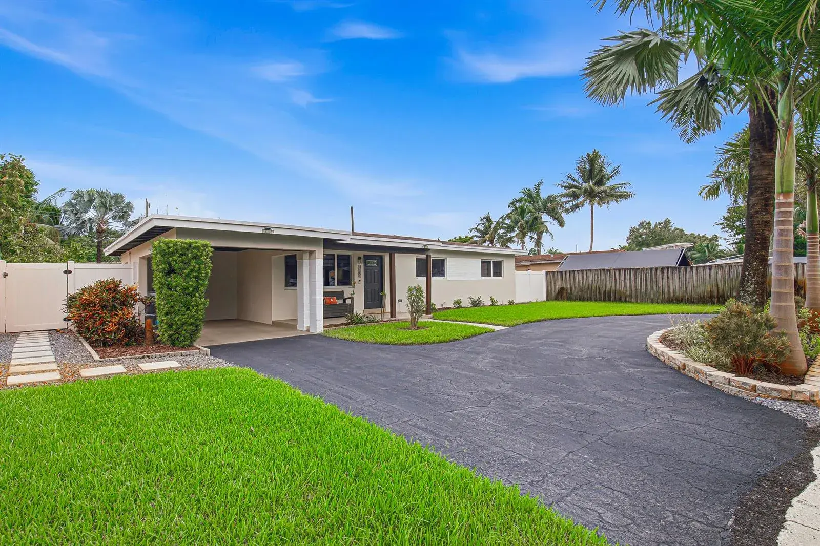 1530 SW 25TH Avenue, Fort Lauderdale FL 33312