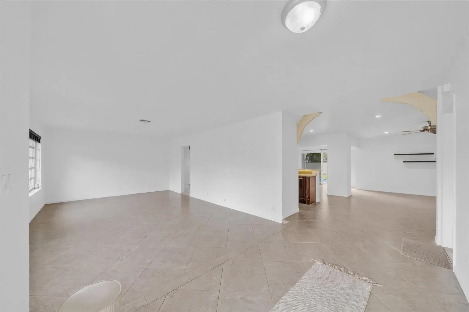 6030 SW 8TH Court, Plantation FL 33317