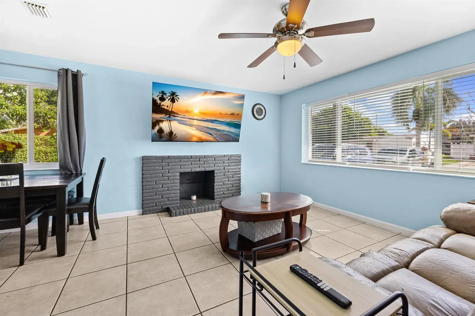2349 Par Road, West Palm Beach FL 33409