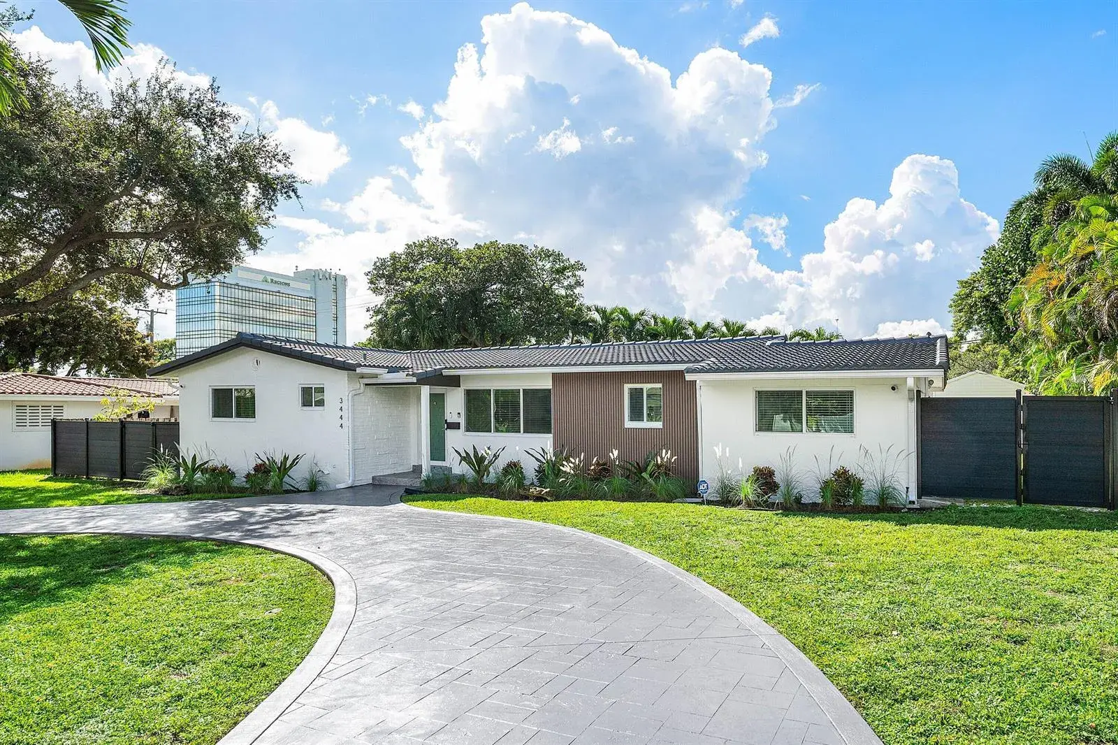 3444 Pierce Street, Hollywood FL 33021