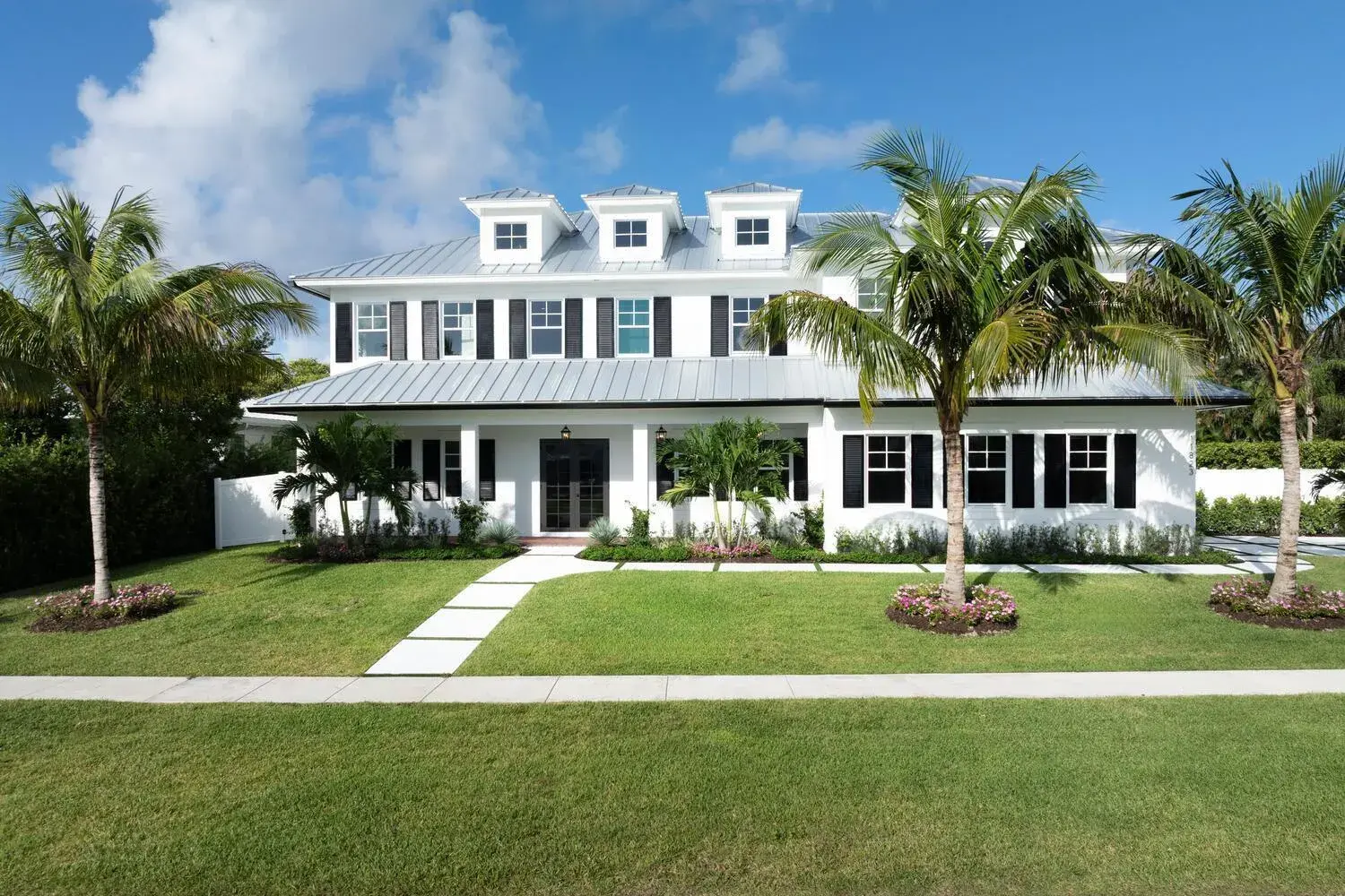 11823 LAKE SHORE Place, North Palm Beach FL 33408