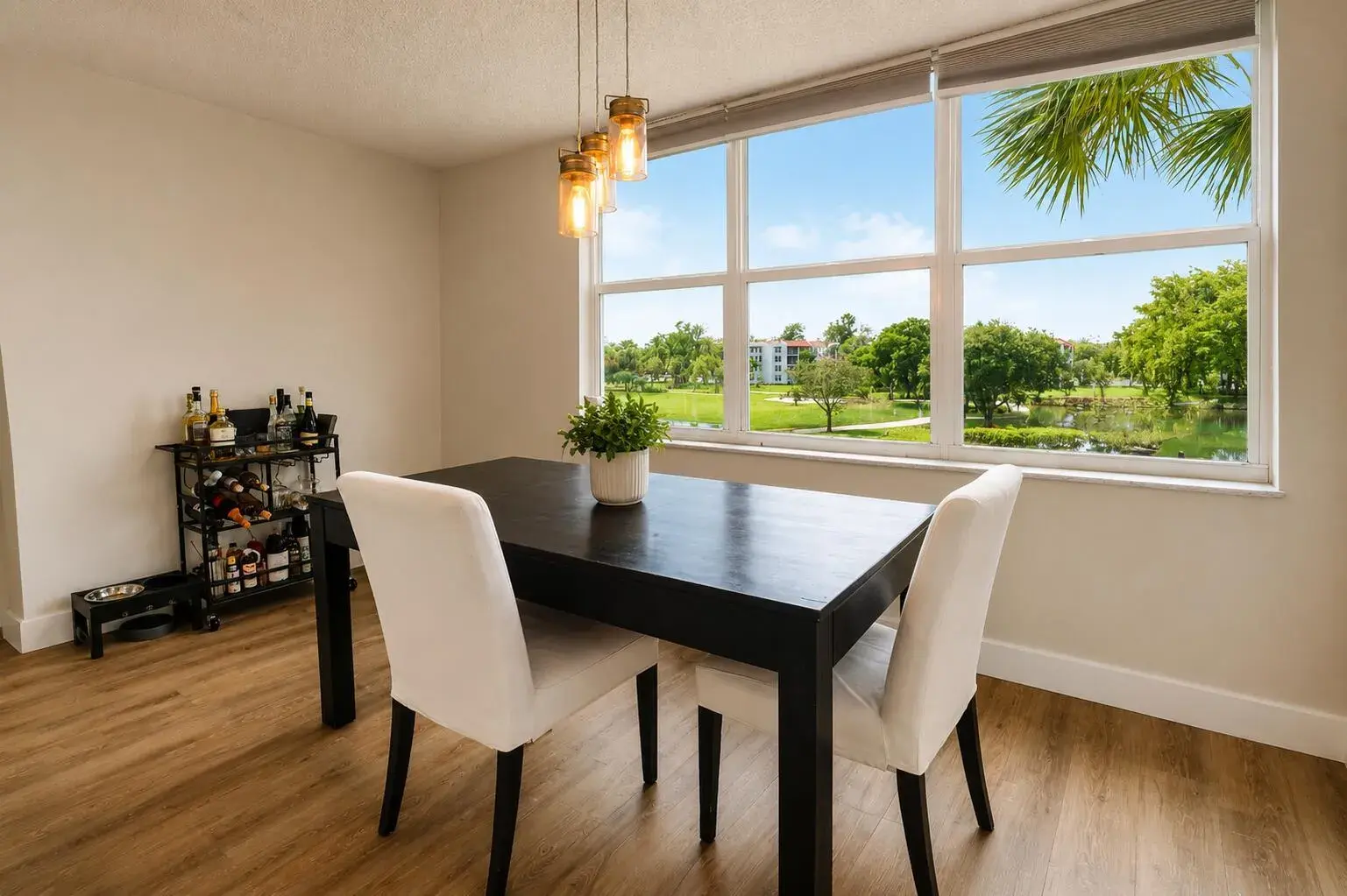 9491 EVERGREEN Place # 307, Davie FL 33324