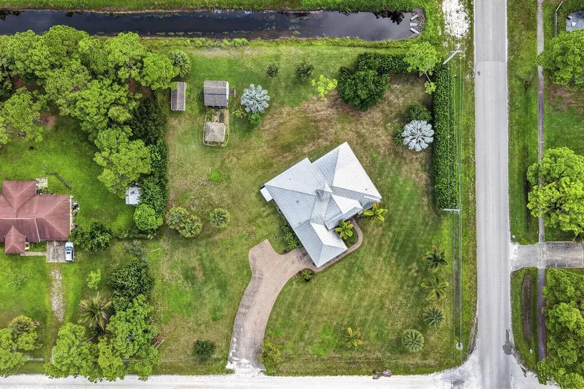 17496 72ND Road N, FL 33470