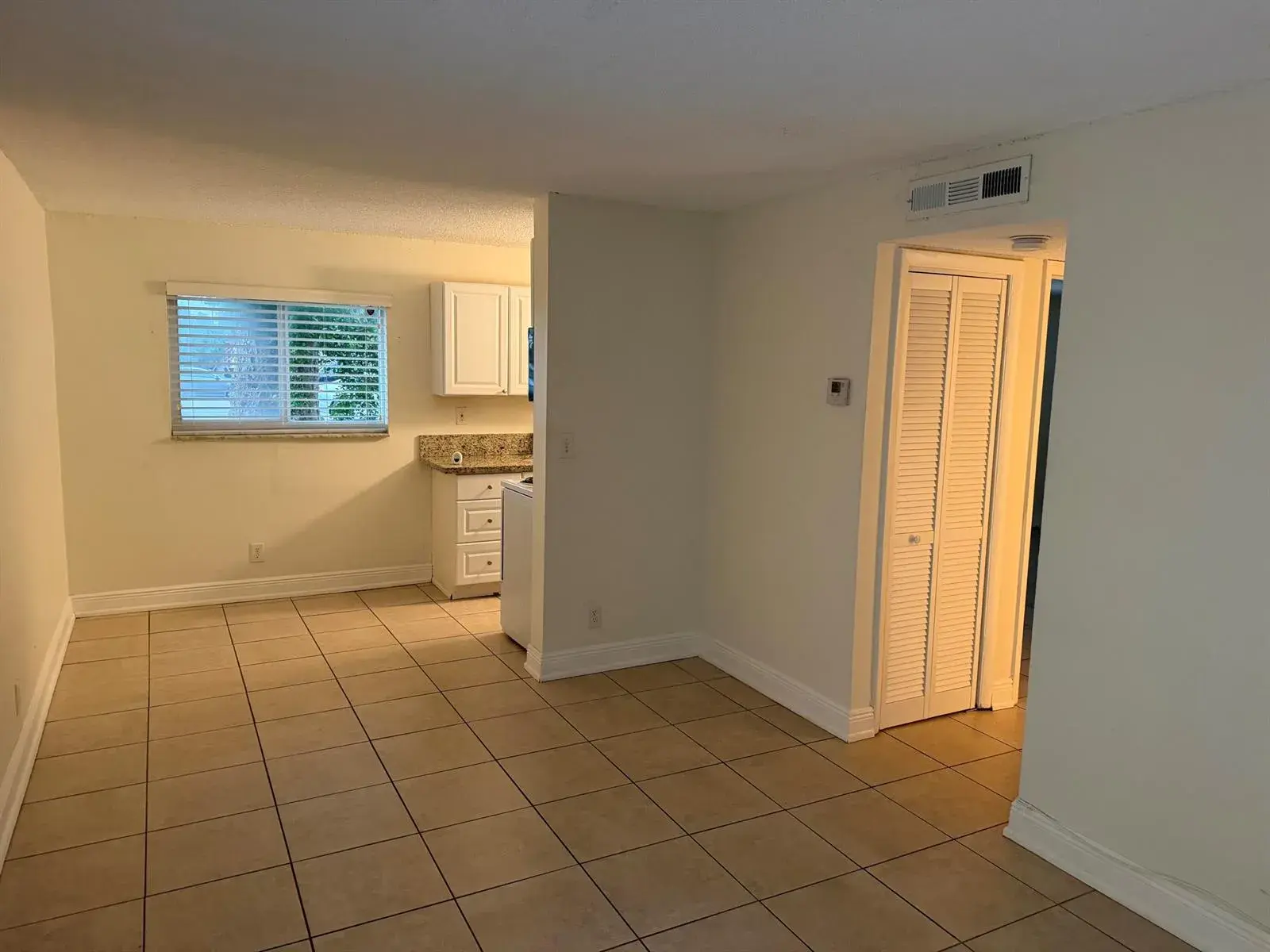 1151 NE 16th Court # 8, Fort Lauderdale FL 33305