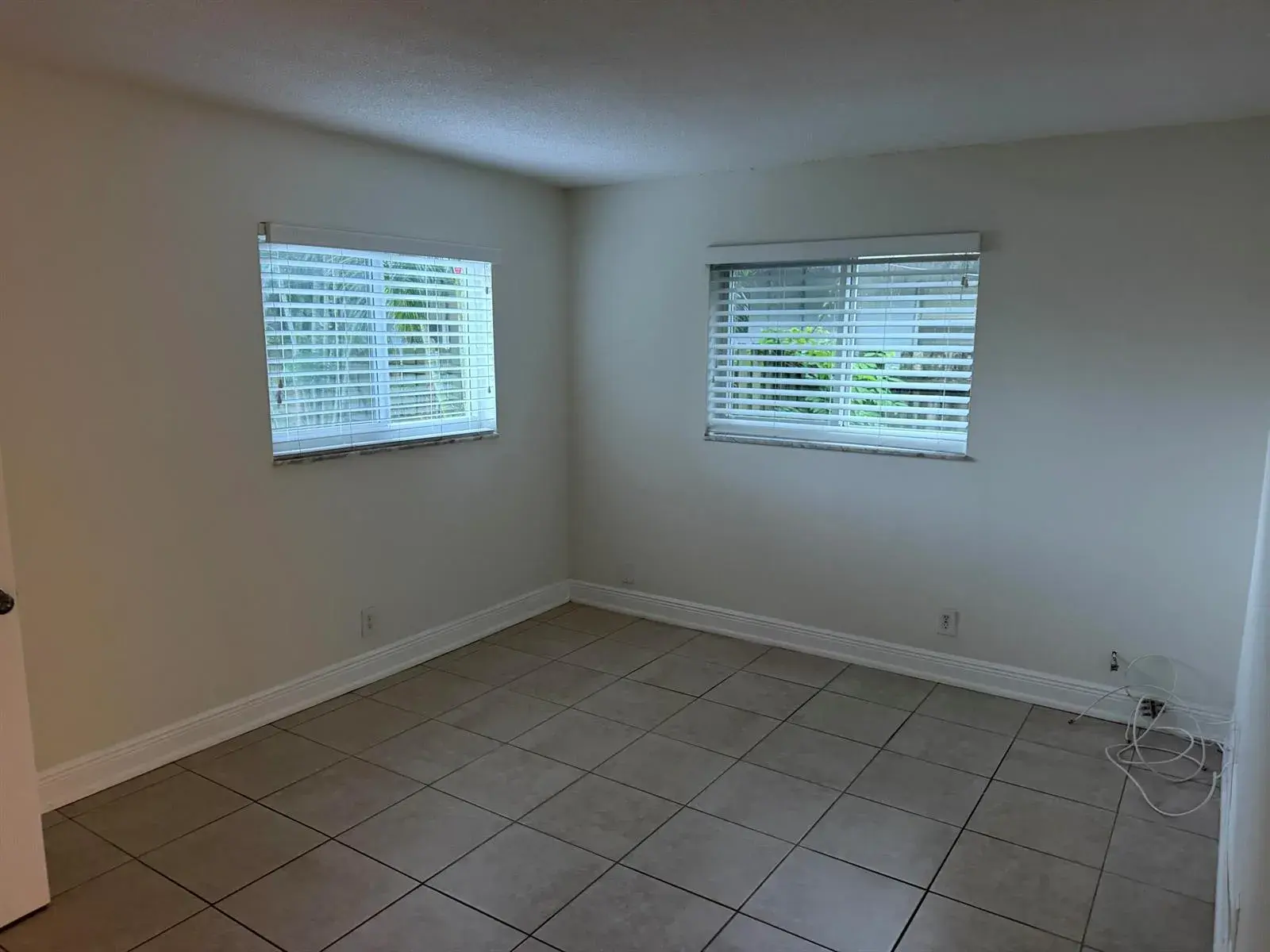 1151 NE 16th Court # 8, Fort Lauderdale FL 33305
