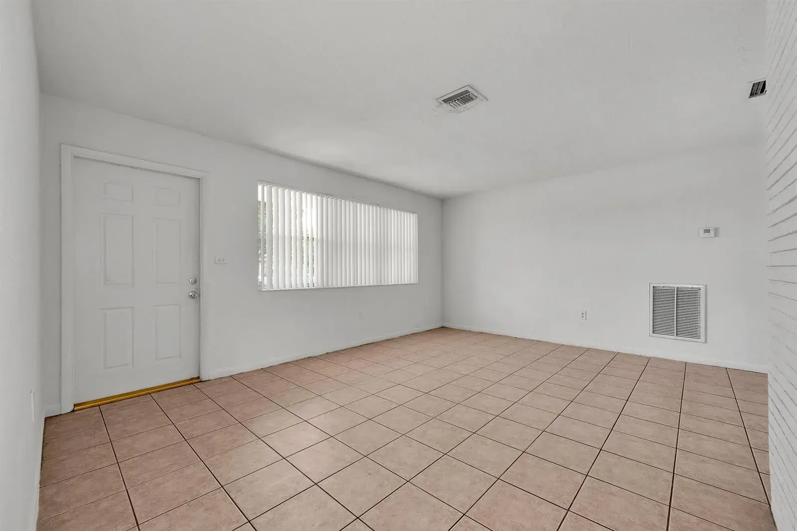 6481 PIERCE Street, Hollywood FL 33024