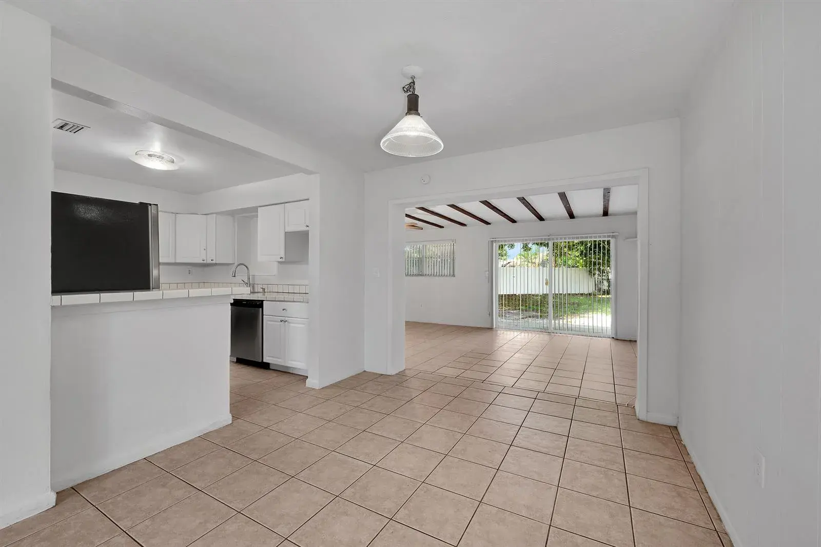 6481 PIERCE Street, Hollywood FL 33024