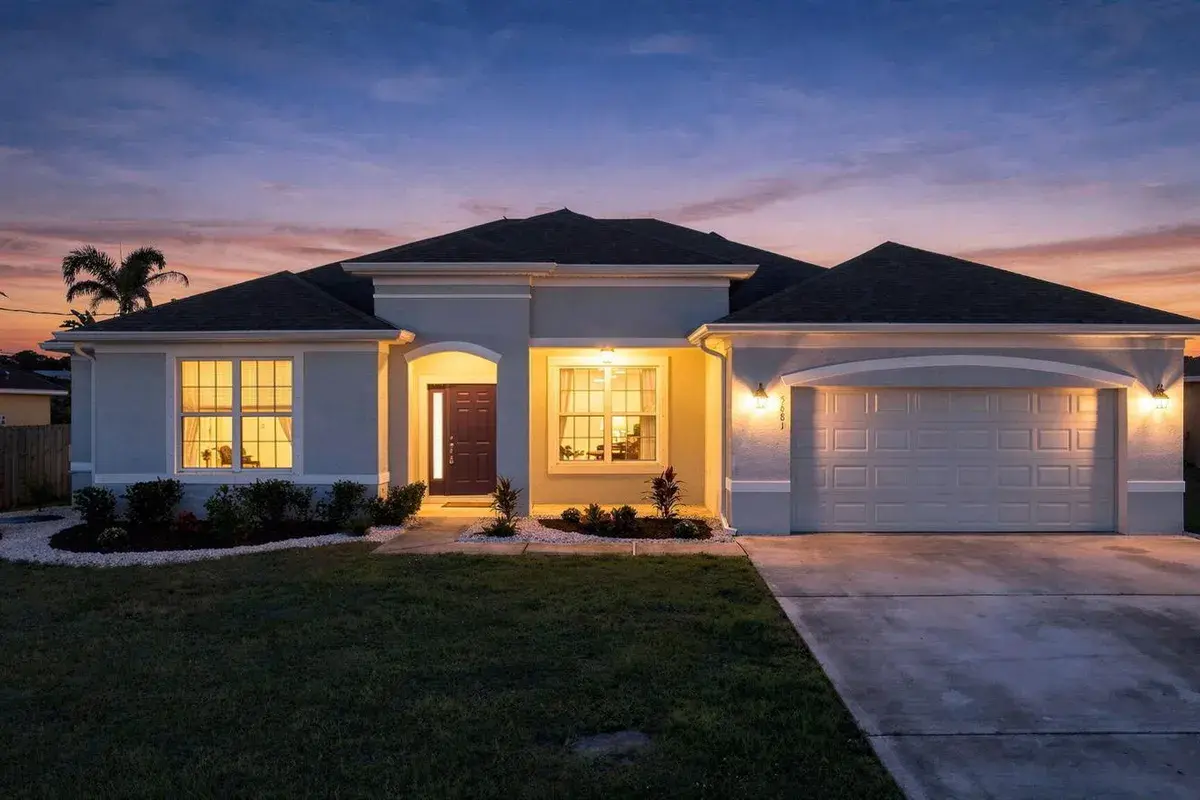 5681 NW CROTON Avenue, Port St. Lucie FL 34986