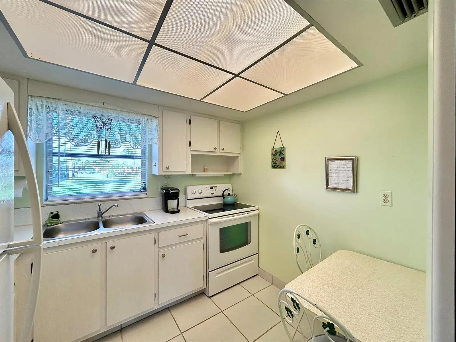 2653 Dudley Drive W # F, West Palm Beach FL 33415