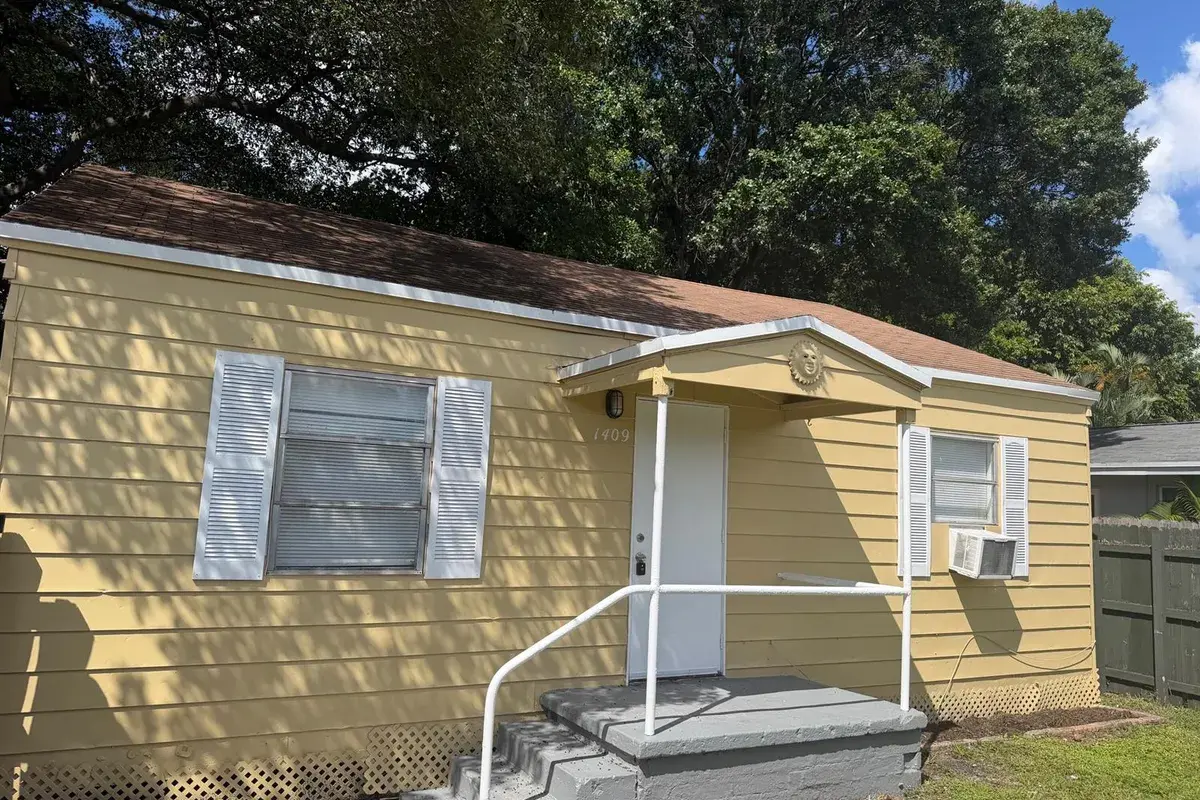 1409 NE 5th Terrace, Fort Lauderdale FL 33304