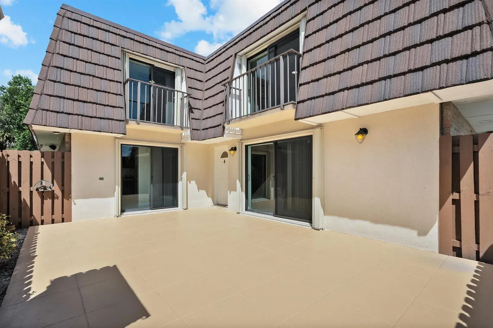 6051 SE RIVERBOAT Drive # 821, Stuart FL 34997
