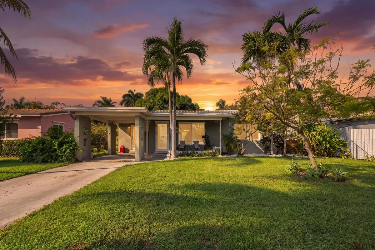 1429 HAYES Street, Hollywood FL 33020