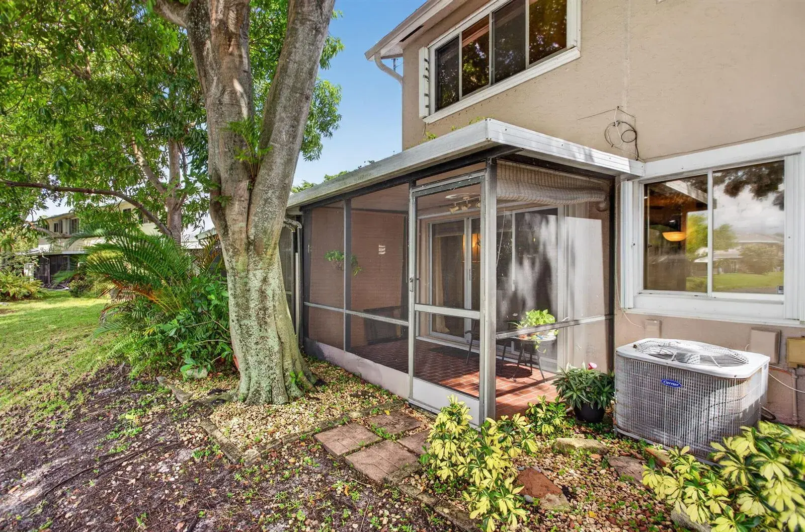 1991 Discovery Circle E, Deerfield Beach FL 33442