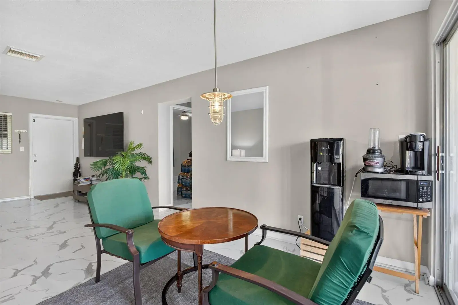 941 Crystal Lake Drive # 307, Deerfield Beach FL 33064