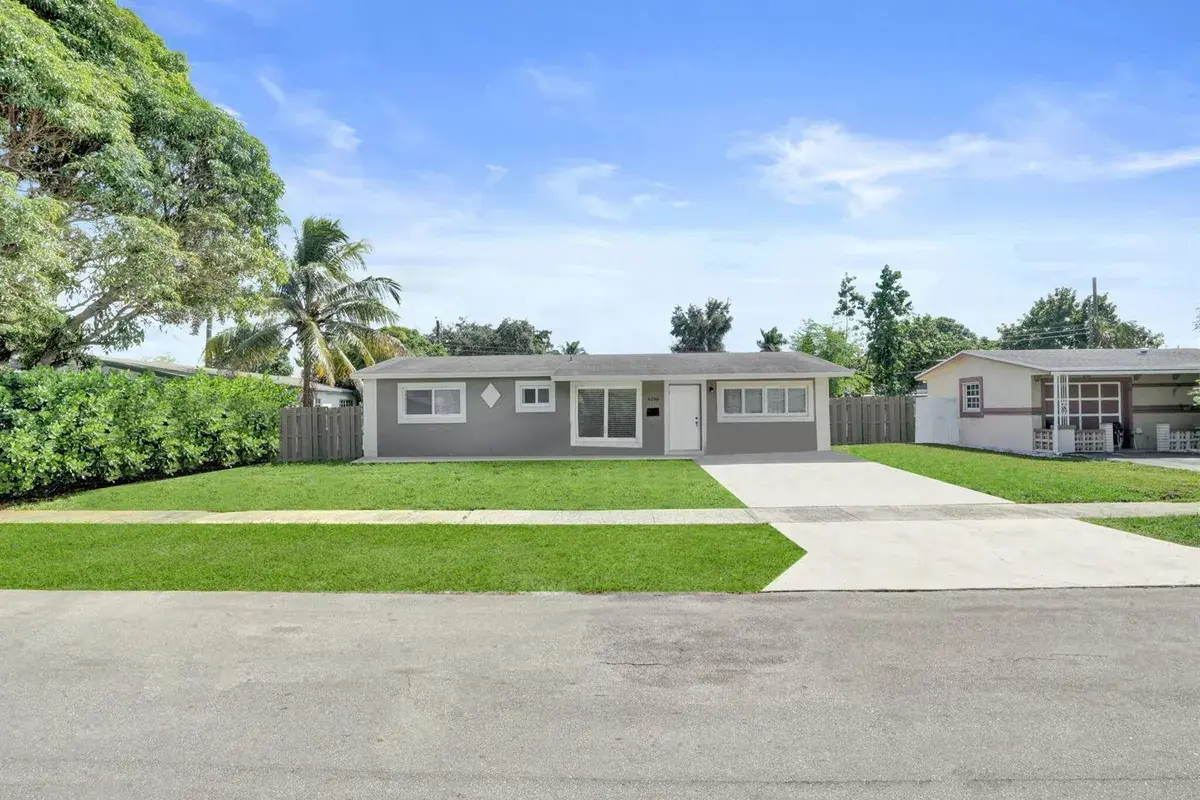 6230 NW 18TH Court, Sunrise FL 33313
