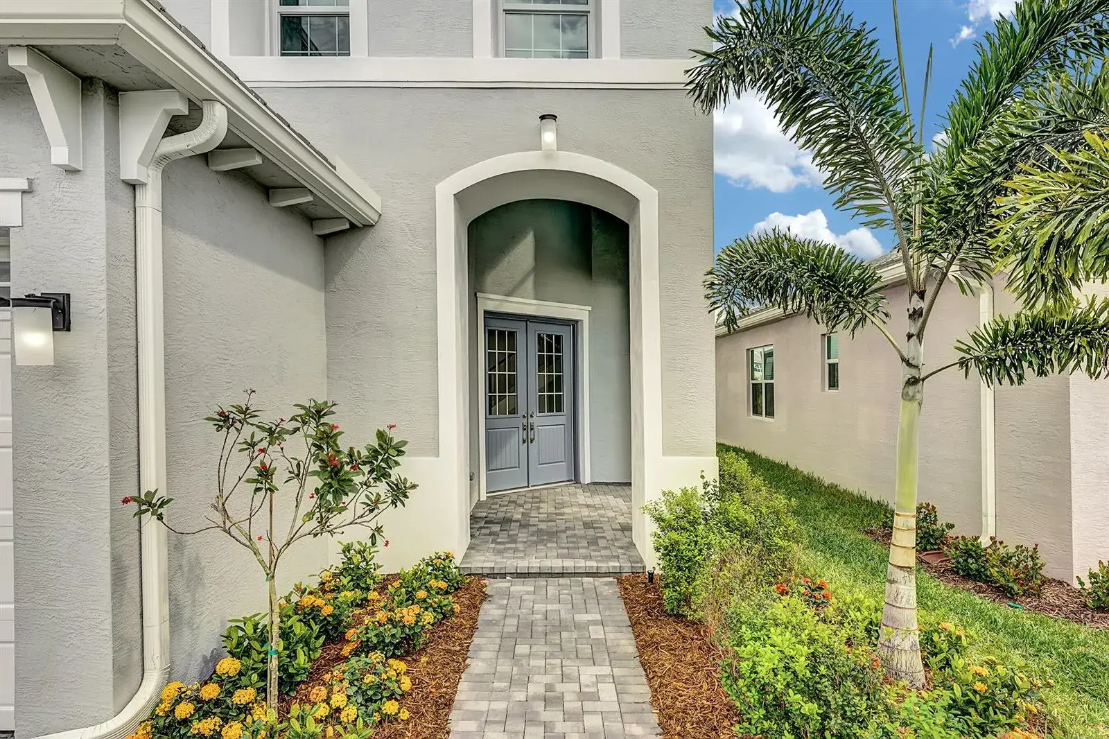 4630 Woodland Way, Westlake FL 33470