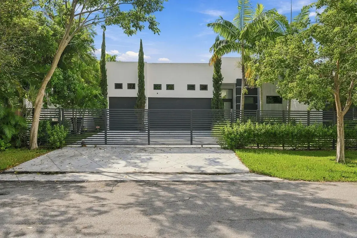 114 NE 16TH Place, Fort Lauderdale FL 33305