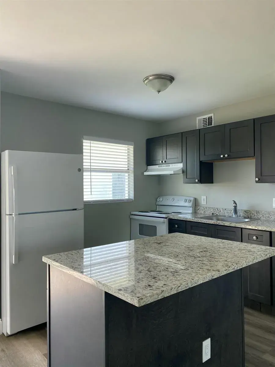 1420 NW 2ND Street # E103, Fort Lauderdale FL 33311