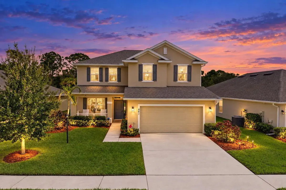 861 NE Whistling Duck Way, Port St. Lucie FL 34983