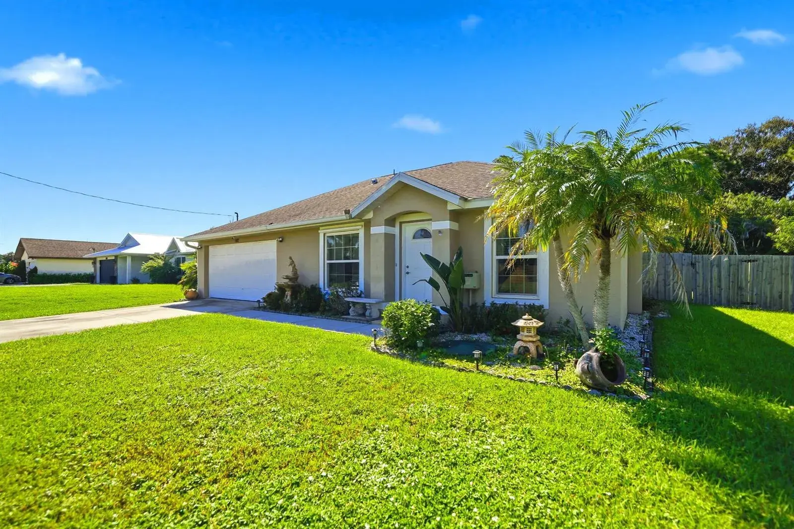 1402 SW Broadview Street, Port St. Lucie FL 34983