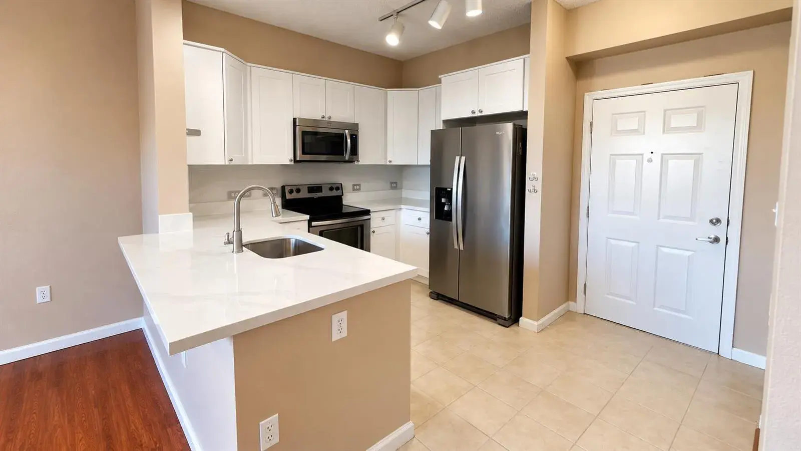 533 NE 3RD Avenue # 548, Fort Lauderdale FL 33301