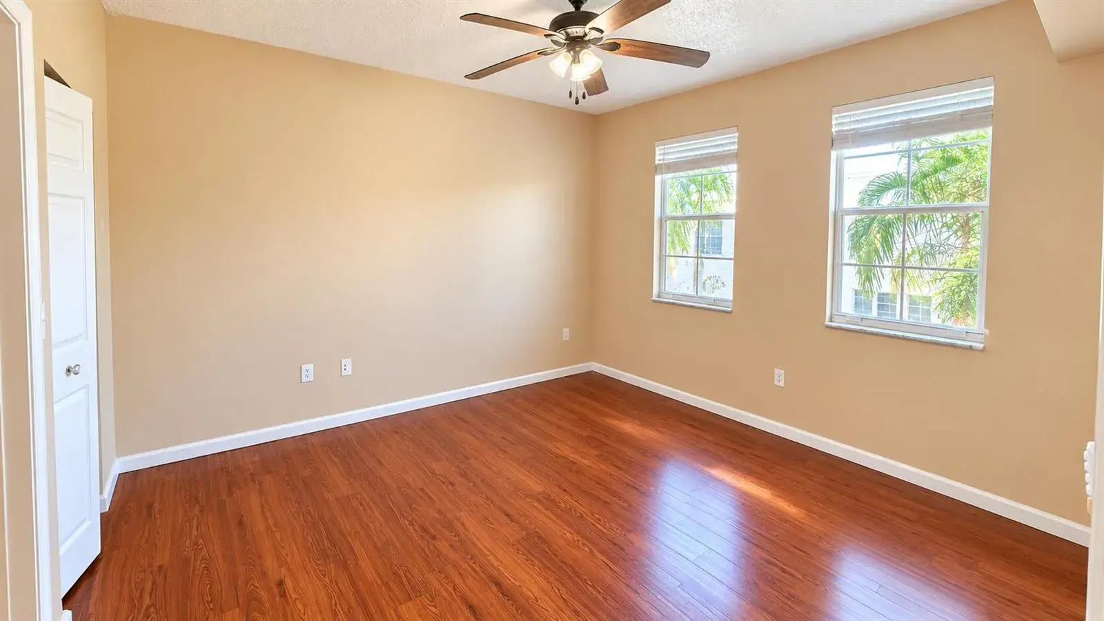 533 NE 3RD Avenue # 548, Fort Lauderdale FL 33301