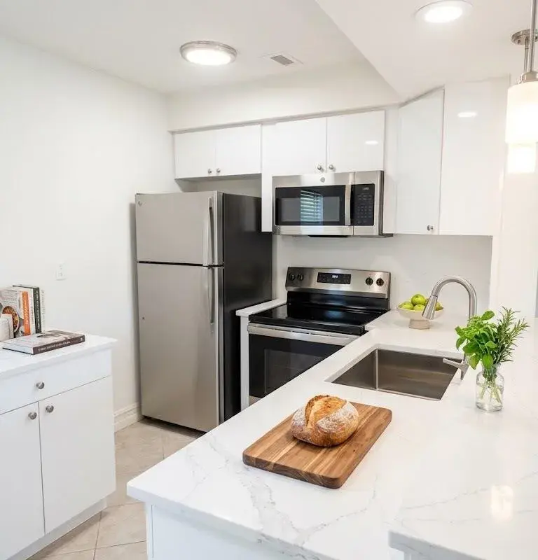 2713 NE 33rd Avenue # 2, Fort Lauderdale FL 33308