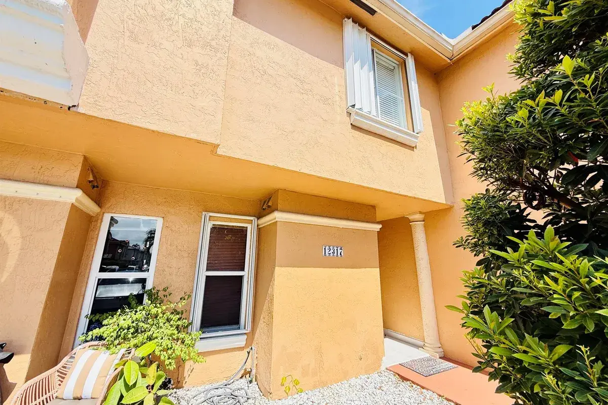 12317 NW 11th Street # 1302, Miami FL 33182