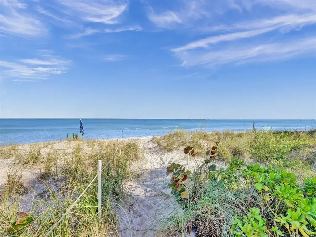 1461 S OCEAN Boulevard # 211, Lauderdale By The Sea FL 33062