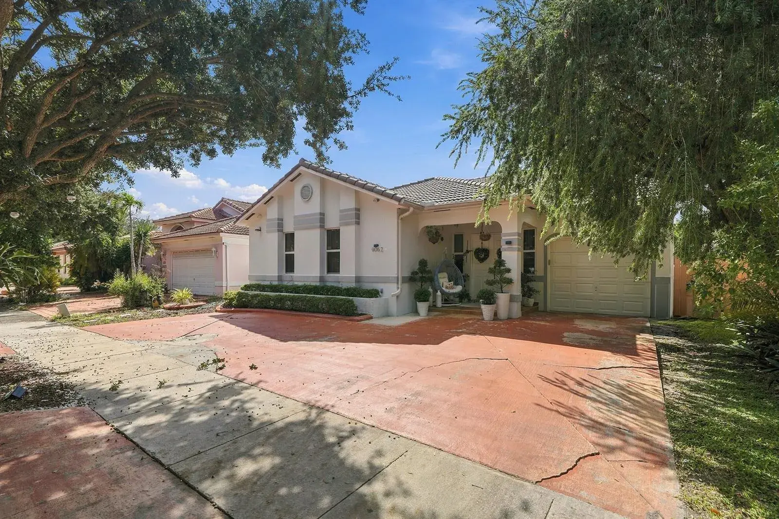 9062 NW 148TH Terrace, Miami Lakes FL 33018