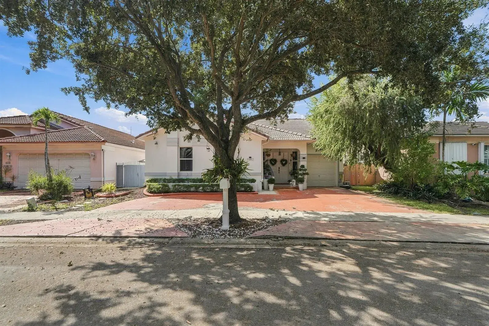 9062 NW 148TH Terrace, Miami Lakes FL 33018