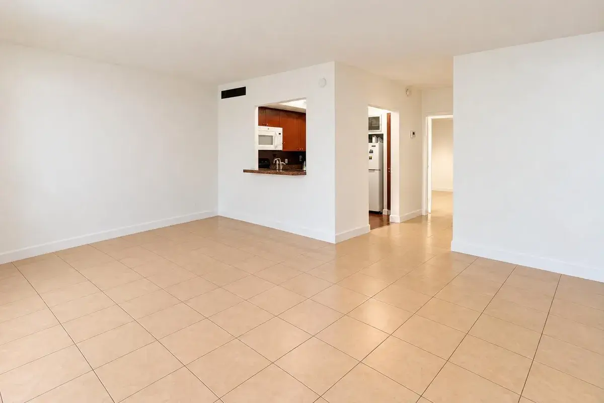 11 SW 52nd Avenue # 7b, Coral Gables FL 33134