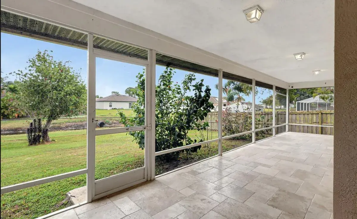 1751 SW Southworth Terrace, Port St. Lucie FL 34953
