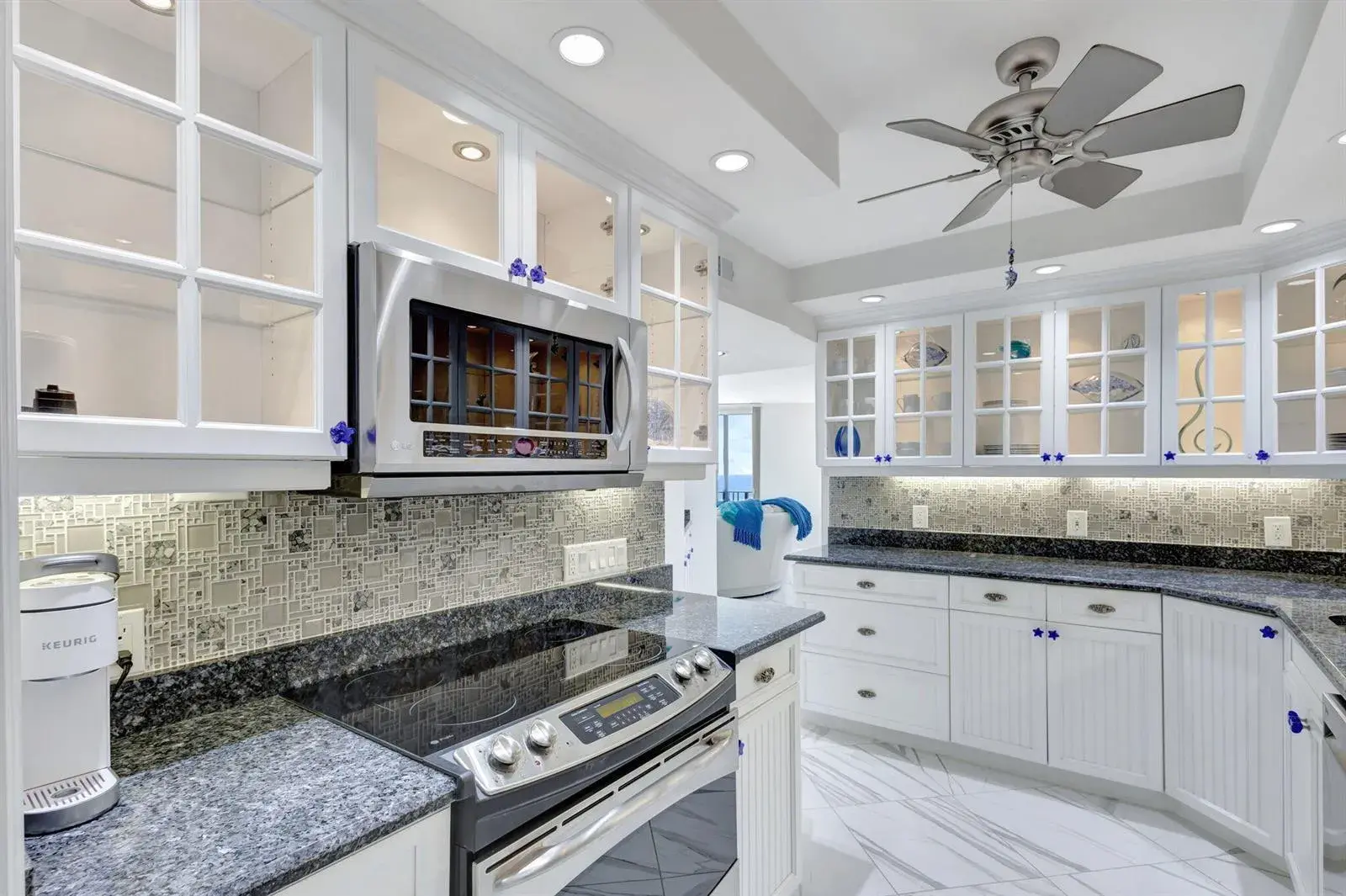 5420 N Ocean Drive # 1401, Singer Island FL 33404