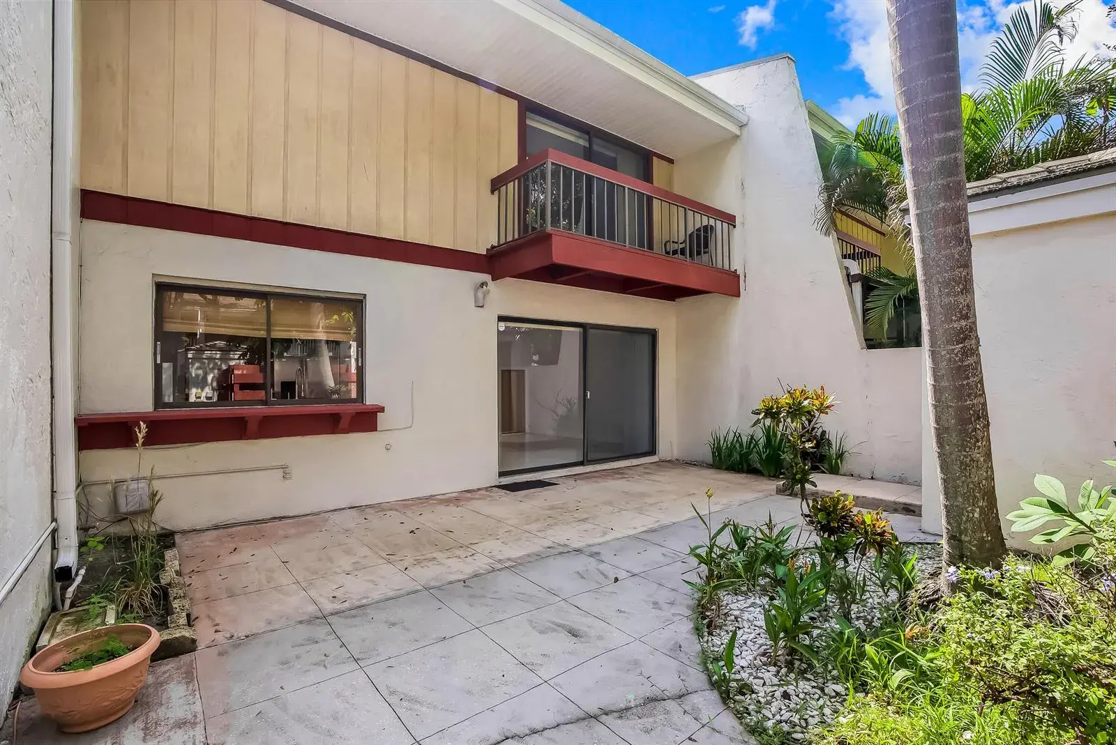 3015 OAKTREE Lane Unit 277, Hollywood FL 33021
