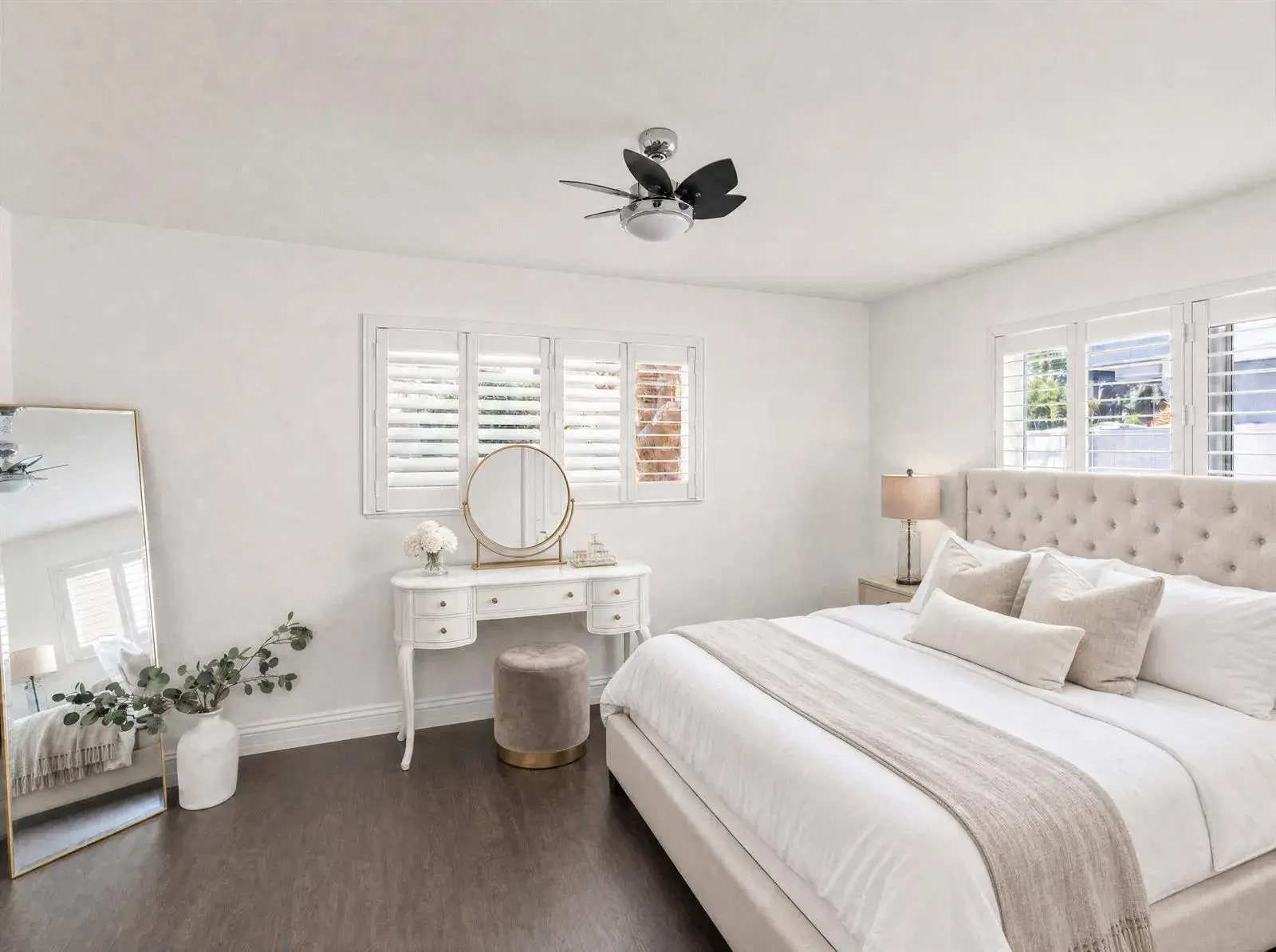 330 SE 10TH Street, Pompano Beach FL 33060