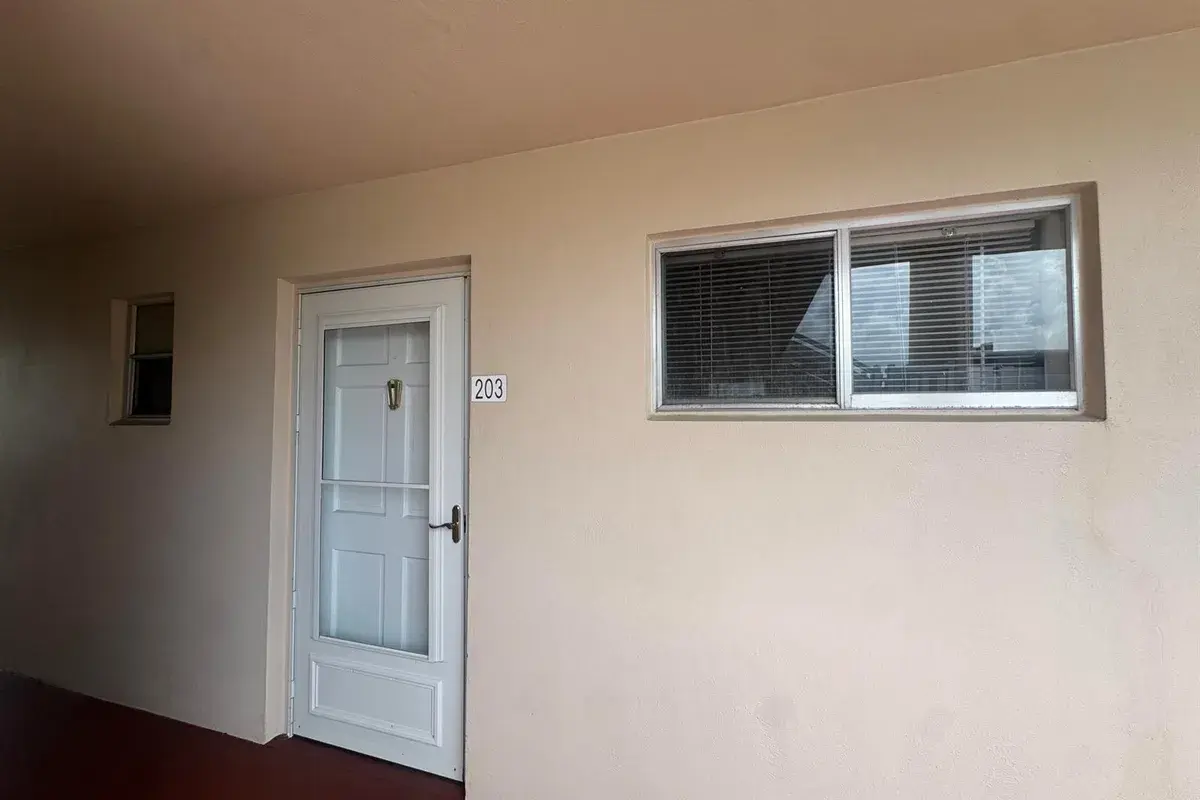 2640 Garden Drive S Apt 203, FL 33461