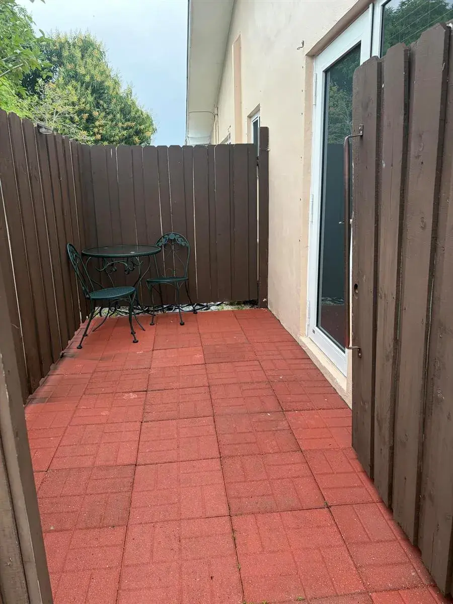 3190 NW 66TH Unit 1, Fort Lauderdale FL 33309