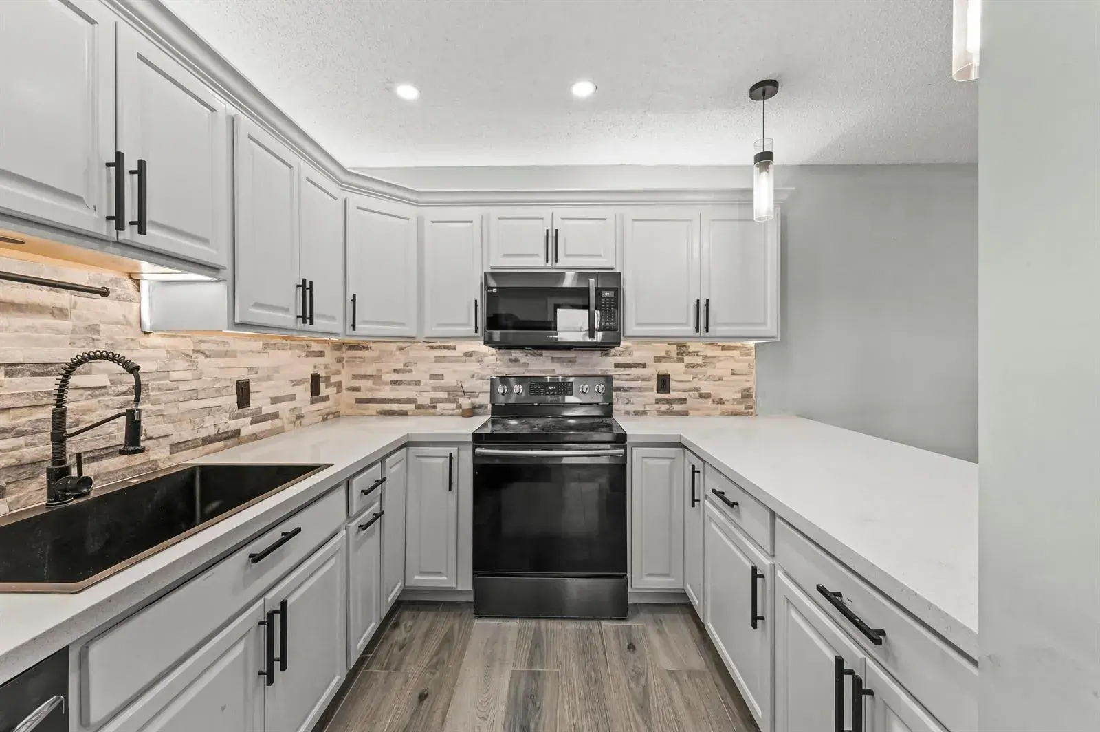 301 MIRAMAR Lane # C1, Palm Beach Gardens FL 33410