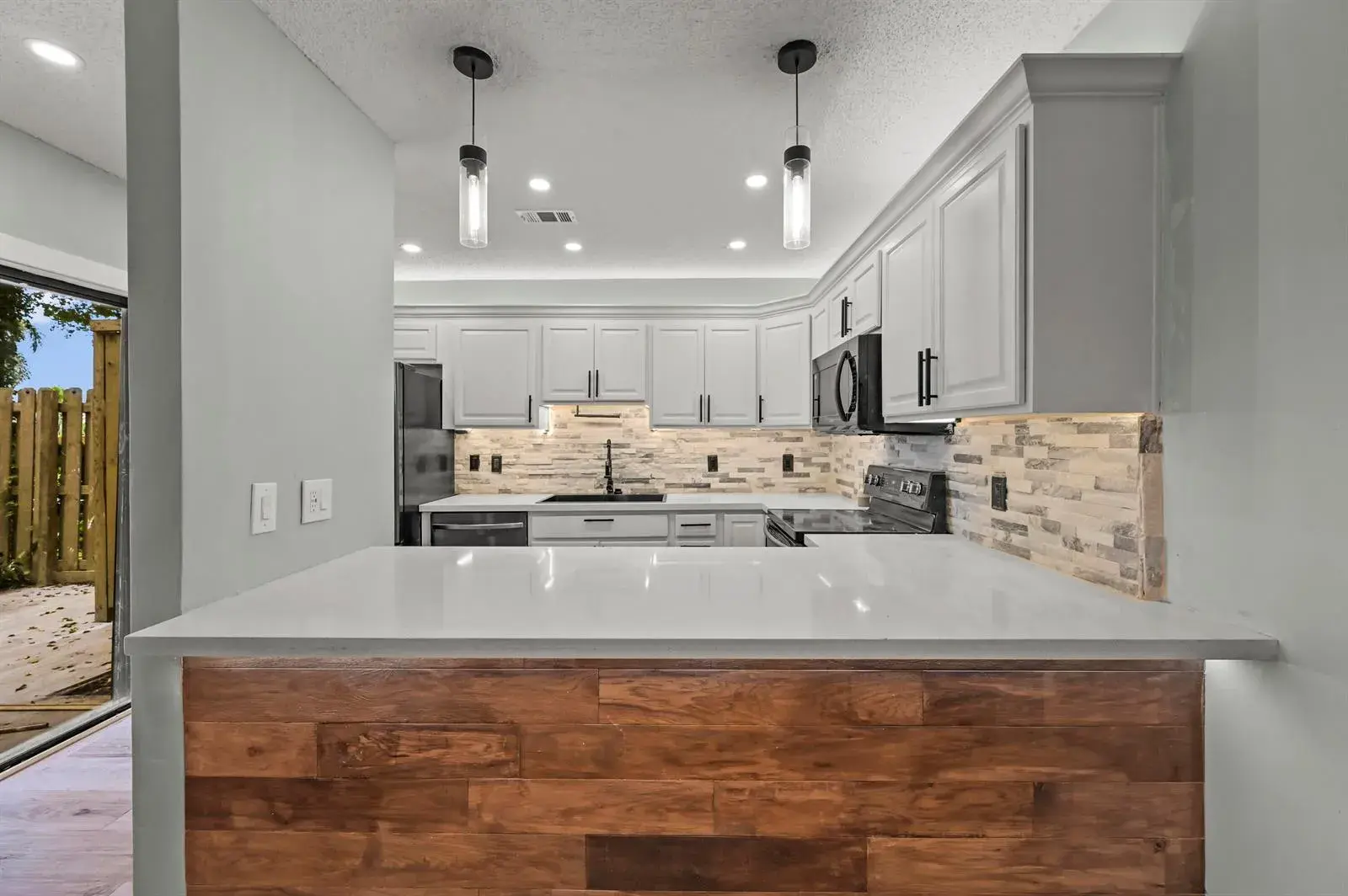 301 MIRAMAR Lane # C1, Palm Beach Gardens FL 33410