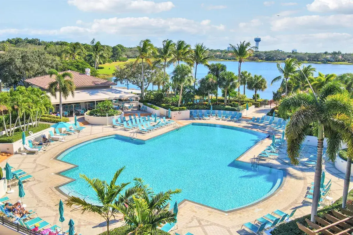 229 EVERGRENE Parkway, Palm Beach Gardens FL 33410