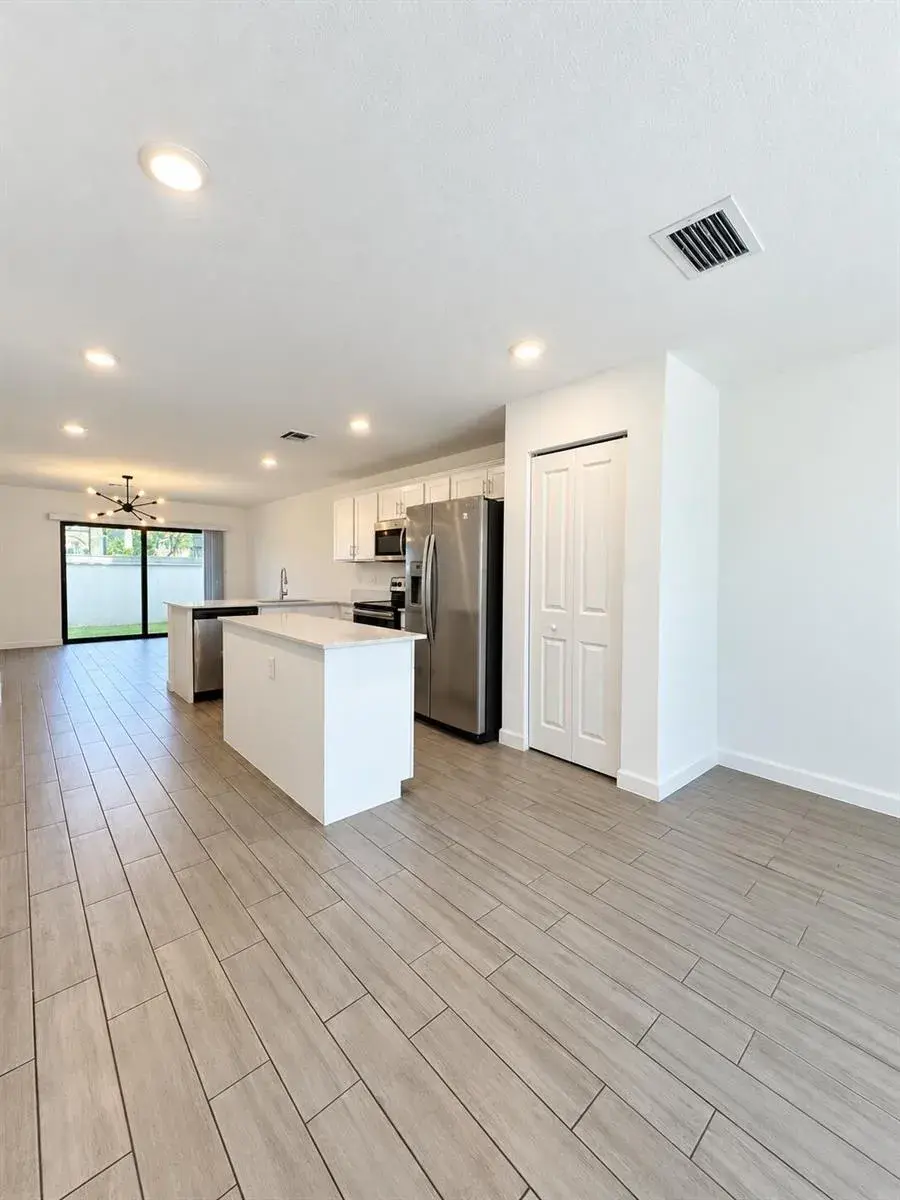 5075 Genove Place, Riviera Beach FL 33410