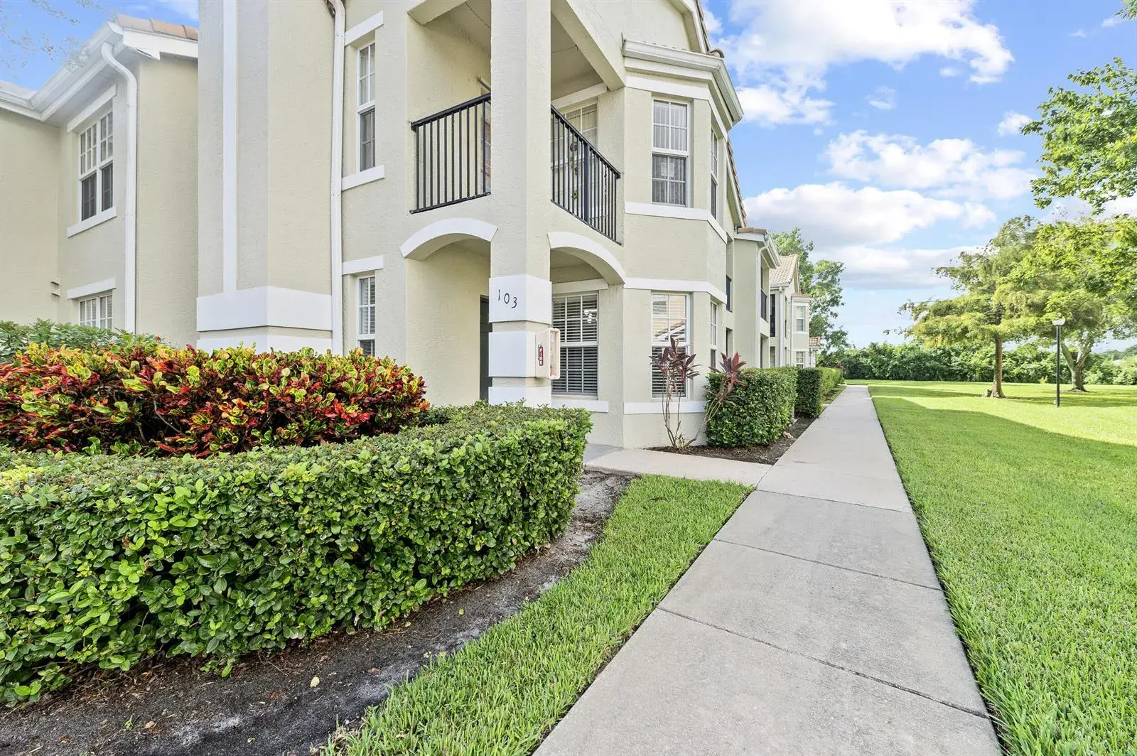 140 SW Peacock Boulevard # 103, Port St. Lucie FL 34986