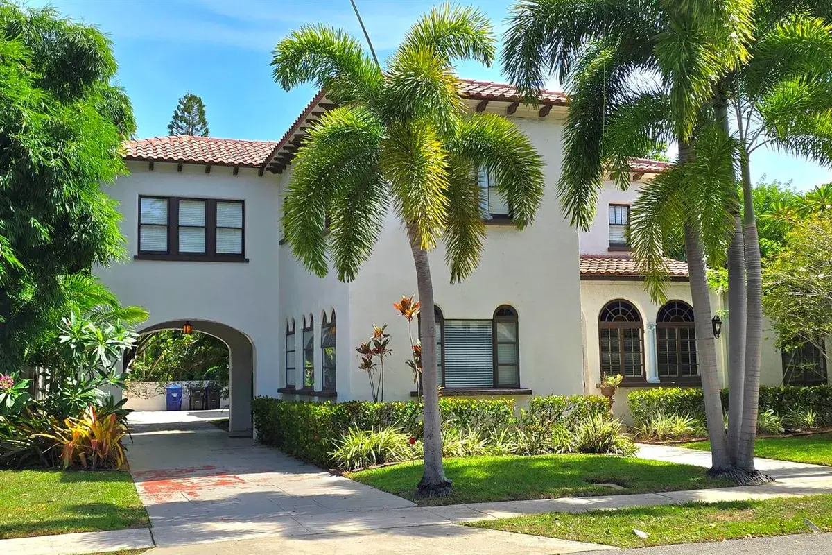 219 S 17TH Avenue S, FL 33460