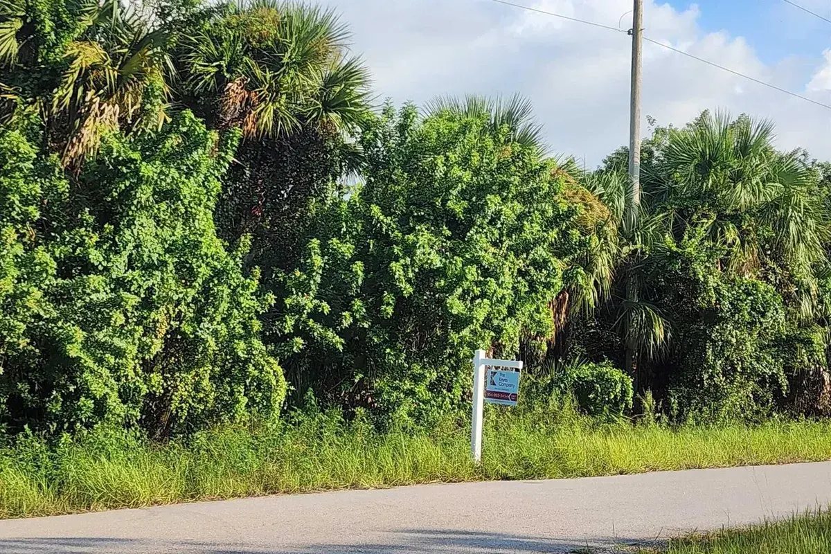 539 OSAGE Avenue S, Lehigh Acres FL 33974