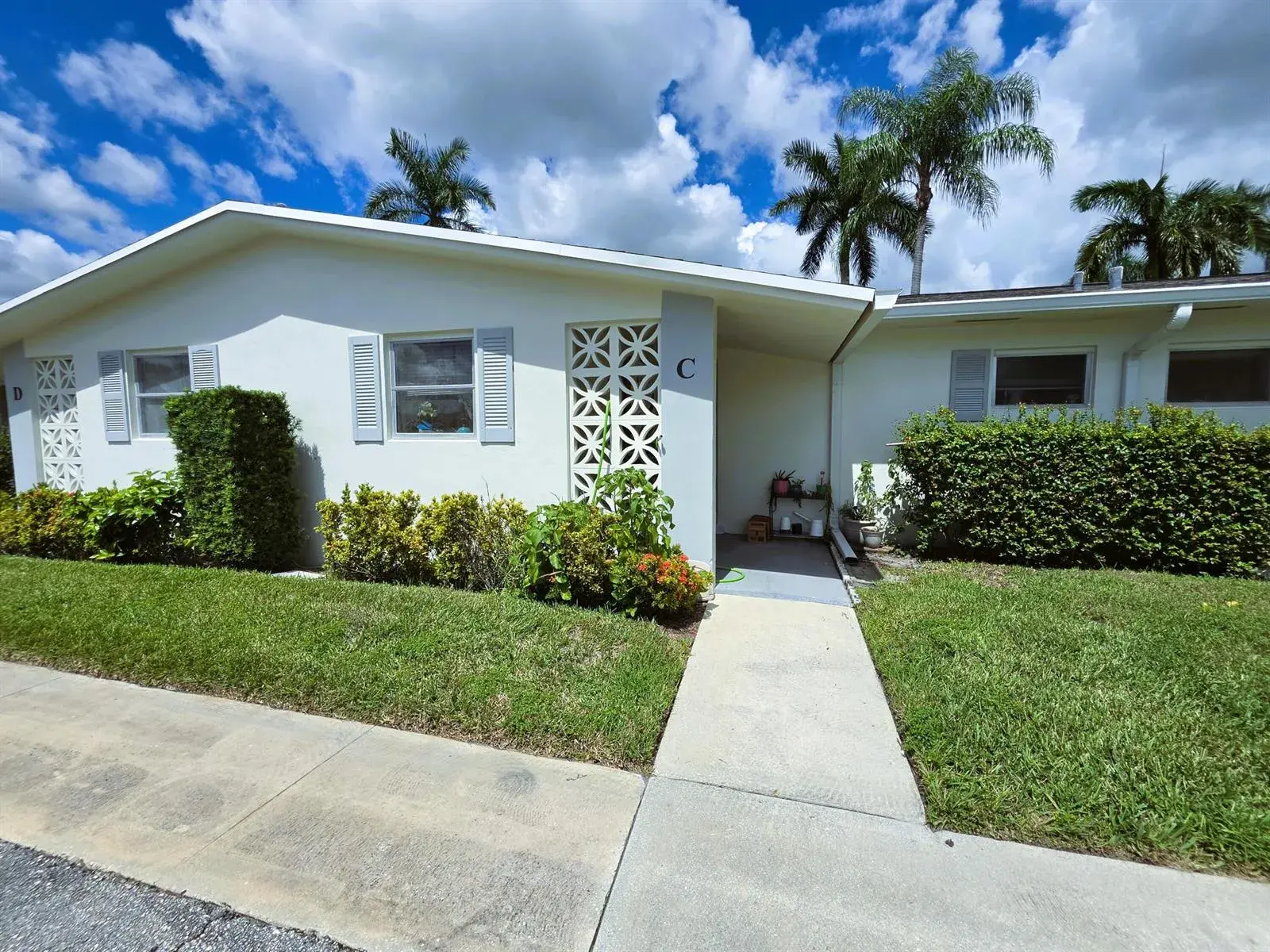 2747 Dudley Drive E # C, West Palm Beach FL 33415