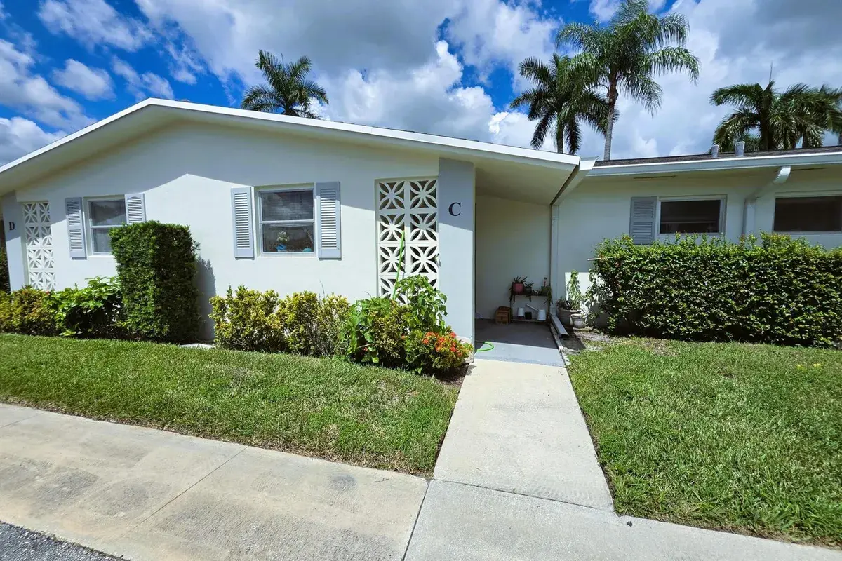 2747 Dudley Drive E # C, West Palm Beach FL 33415