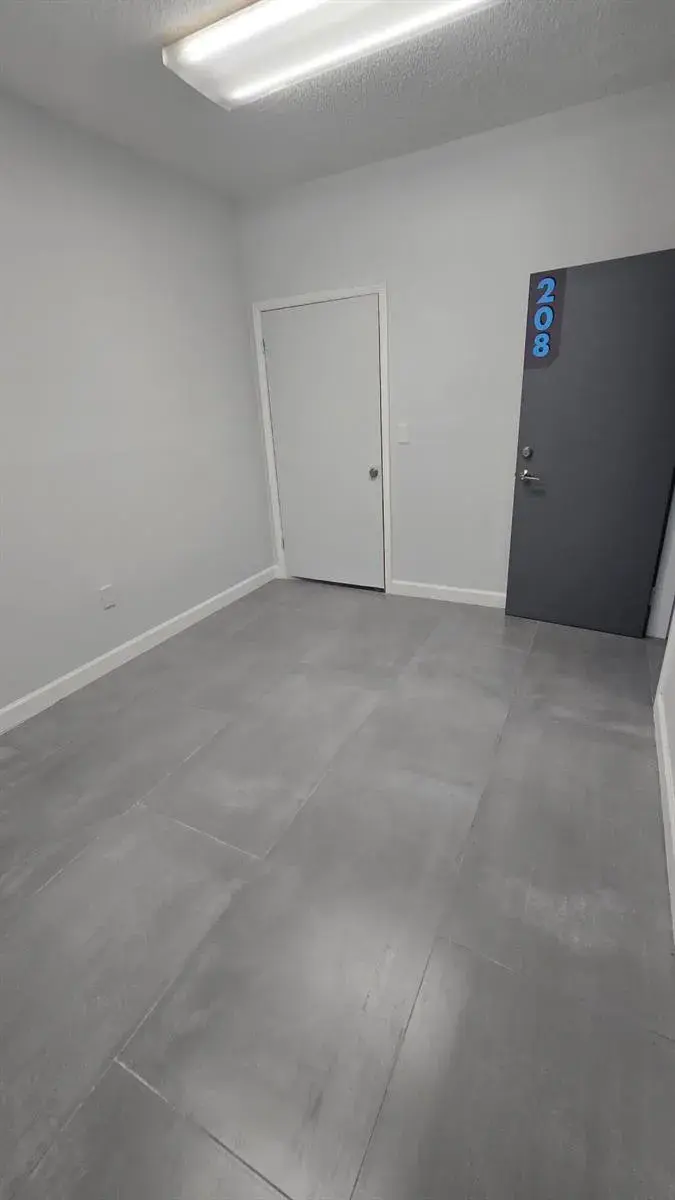 1918 HARRISON Street # 208, Hollywood FL 33020